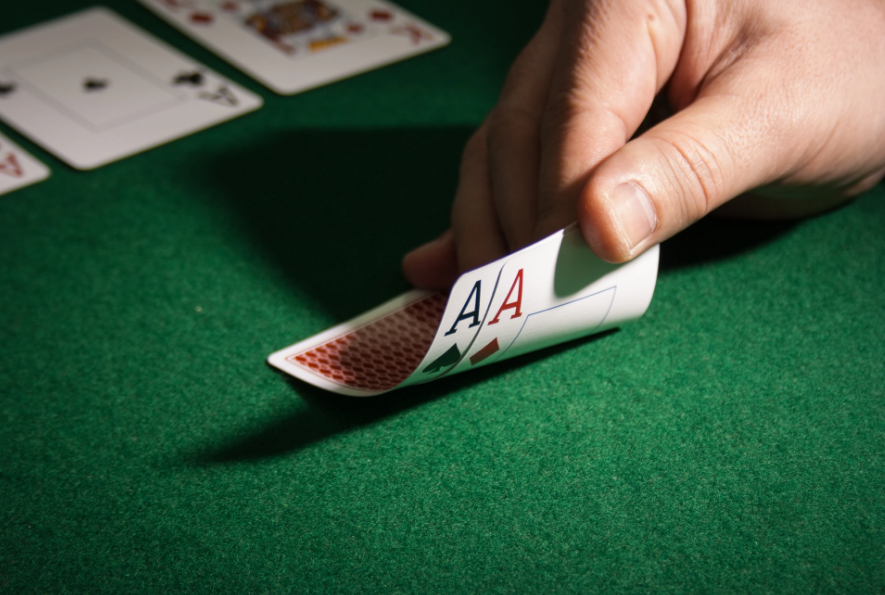 Online vs. Offline – Wo spielen Österreicher lieber?